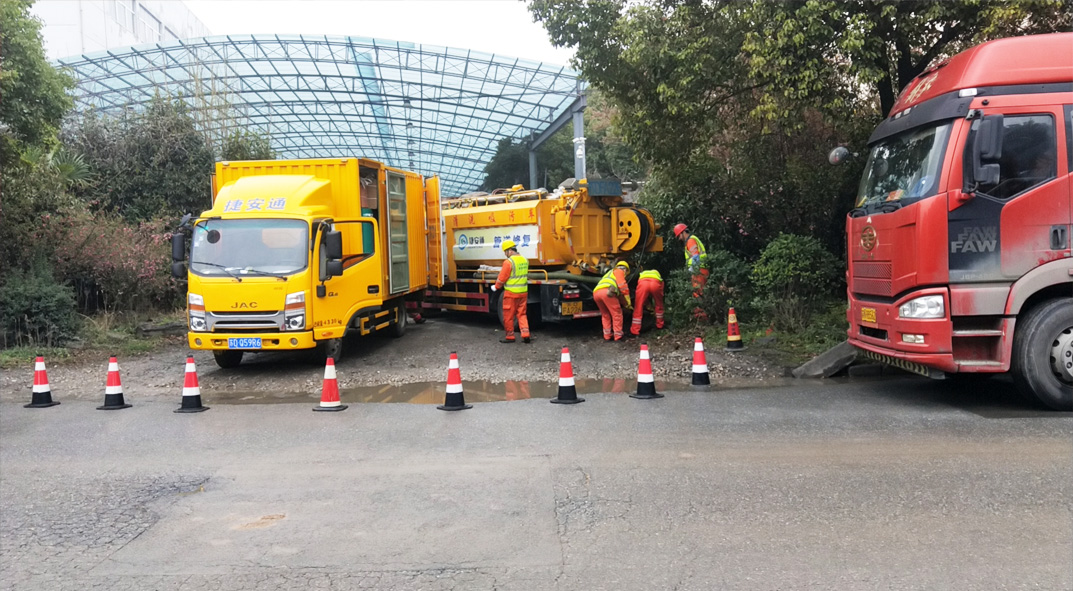宁蒗成区雨污水管网“四位一体”检测疏通项目